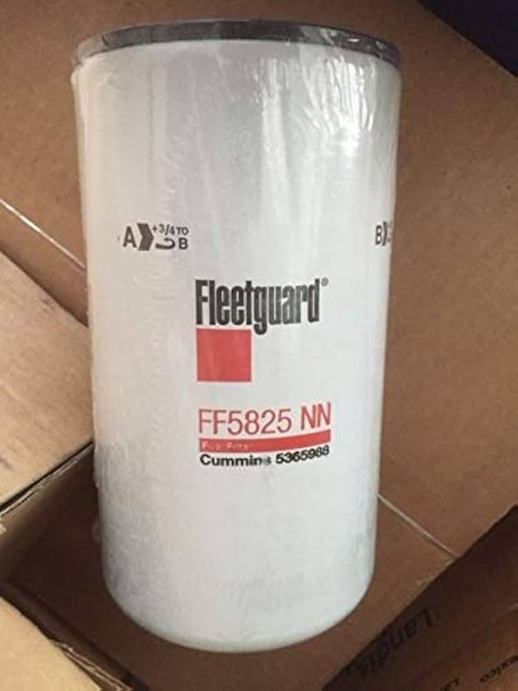 Fleetguard FF5825 Cummins Fuel Filter 5599456